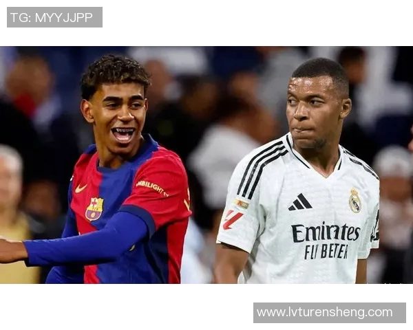 姆巴佩半场与西班牙球员互换球衣引关注